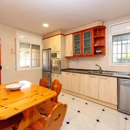 Holiday home Holiday Mar De Java Segur de Calafell
